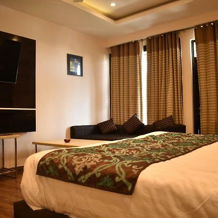 Hotel Black Magic ダラムシャーラー エクステリア 写真