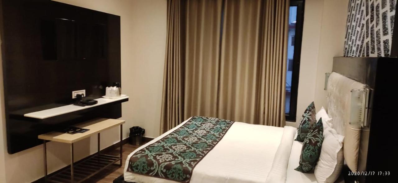 Hotel Black Magic ダラムシャーラー エクステリア 写真